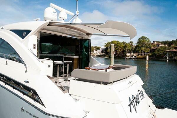 After Five 60ft Cruisers Yachts Yacht For Sale