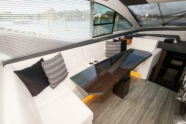 After Five 60ft Cruisers Yachts Yacht For Sale