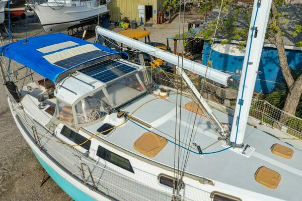 NO WORRIES 42ft Catalina Yacht For Sale