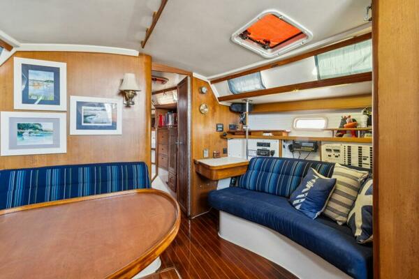 NO WORRIES 42ft Catalina Yacht For Sale