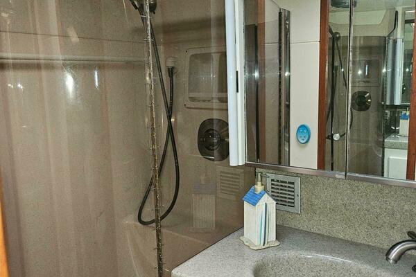 43ft Tiara Yachts Yacht For Sale