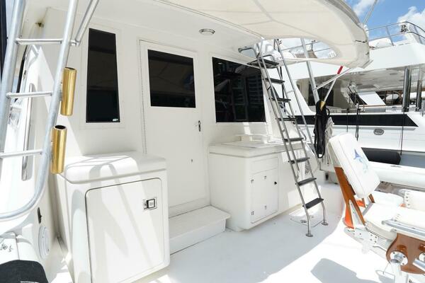43ft Tiara Yachts Yacht For Sale