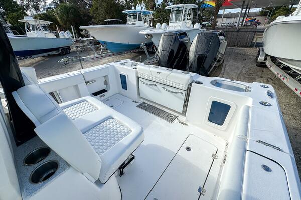 30ft Tidewater Yacht For Sale