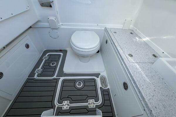 30ft Tidewater Yacht For Sale