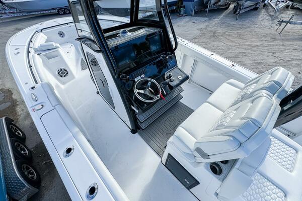 30ft Tidewater Yacht For Sale