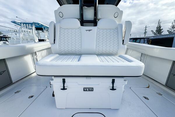 30ft Tidewater Yacht For Sale