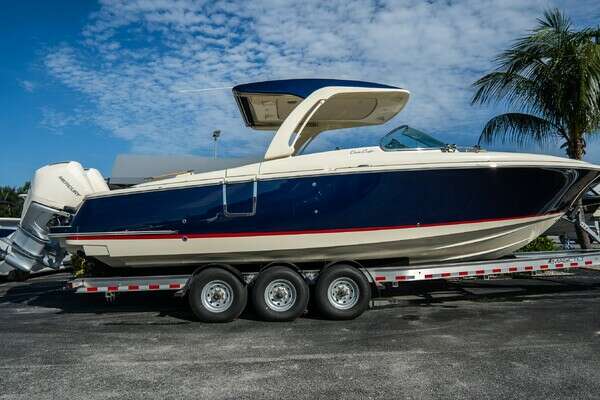 31-ft-Chris-Craft-2026-31 Launch GT- Stuart Florida United States  yacht for sale