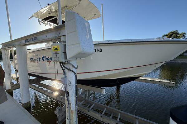 Stars  amp  Stripes 24ft Boston Whaler Yacht For Sale