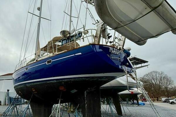 MAVI 49ft Oyster Yacht For Sale