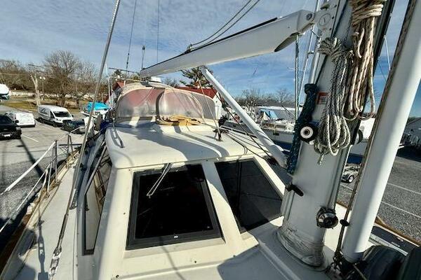 MAVI 49ft Oyster Yacht For Sale