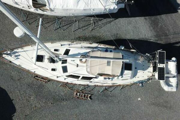 MAVI 49ft Oyster Yacht For Sale
