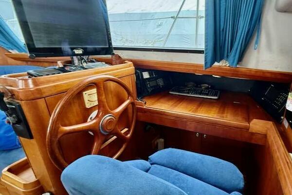 MAVI 49ft Oyster Yacht For Sale