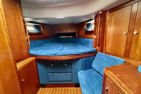MAVI 49ft Oyster Yacht For Sale