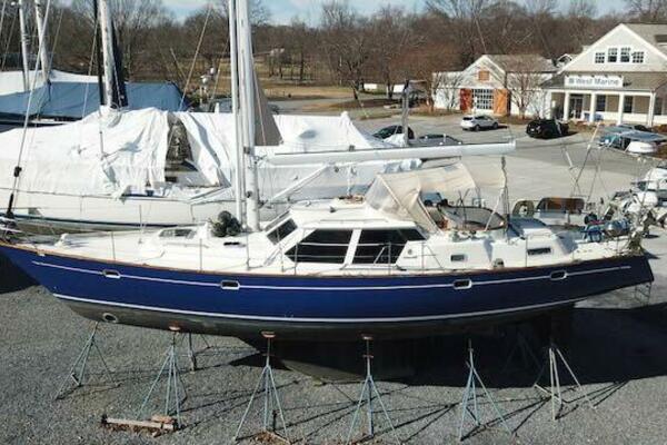 MAVI 49ft Oyster Yacht For Sale