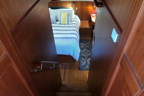 Cinsubar II 49ft Grand Banks Yacht For Sale