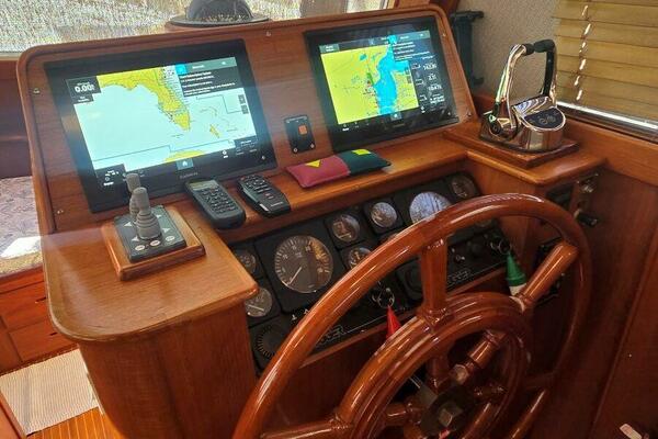 Cinsubar II 49ft Grand Banks Yacht For Sale