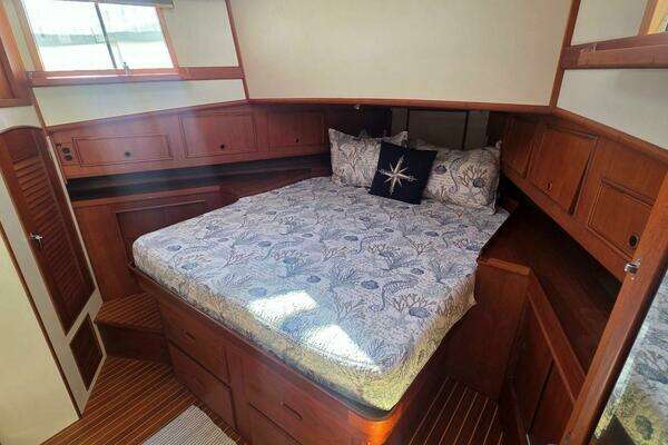 Grand Banks 49 Classic Yacht For Sale