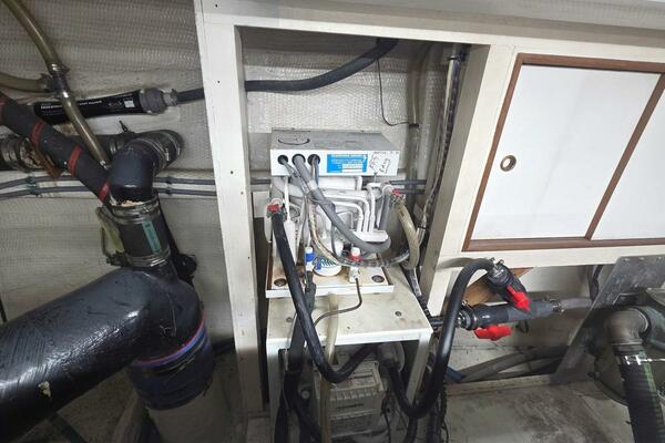 Cinsubar II 49ft Grand Banks Yacht For Sale