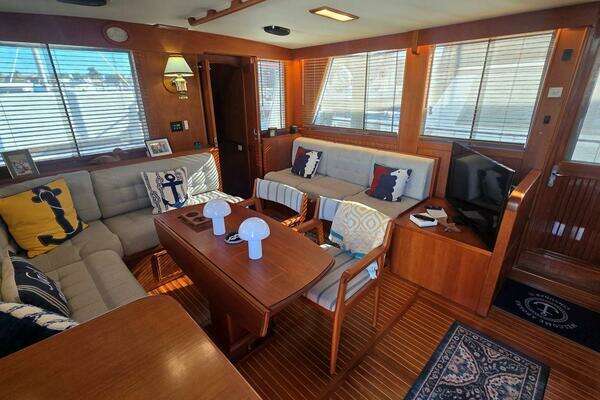 Grand Banks 49 Classic Yacht For Sale
