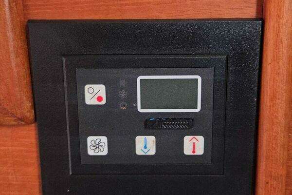 Grand Banks 49 Classic Yacht For Sale