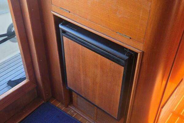 Grand Banks 49 Classic Yacht For Sale