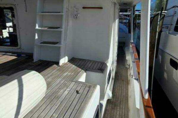 DeFever 48 Tri Cabin Yacht For Sale
