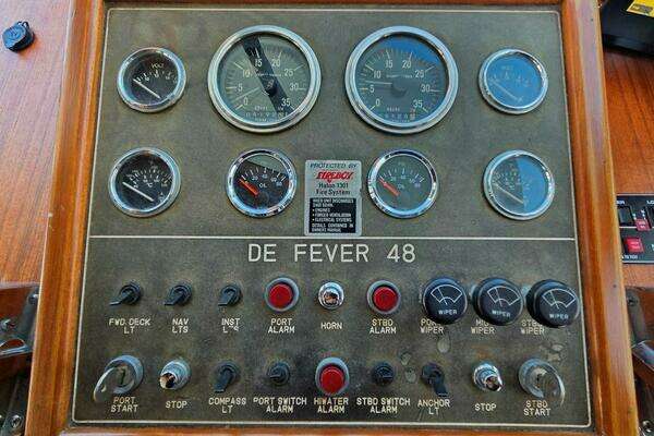 DeFever 48 Tri Cabin Yacht For Sale