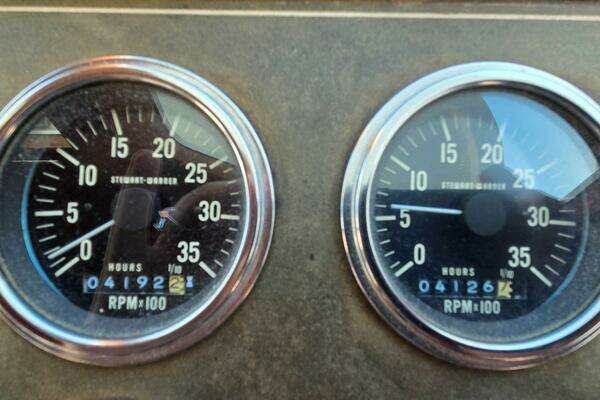 DeFever 48 Tri Cabin Yacht For Sale