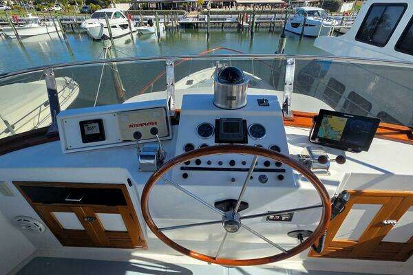 DeFever 48 Tri Cabin Yacht For Sale
