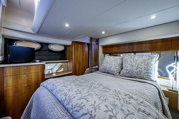 FAINTASEA 44ft Silverton Yacht For Sale