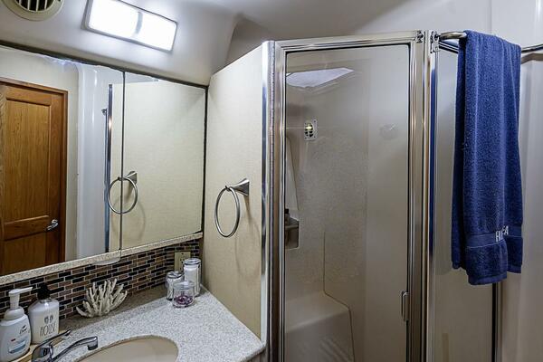 FAINTASEA 44ft Silverton Yacht For Sale