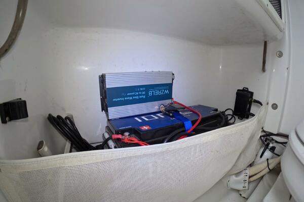 25ft Sea Hunt Yacht For Sale