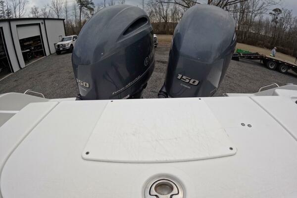 25ft Sea Hunt Yacht For Sale