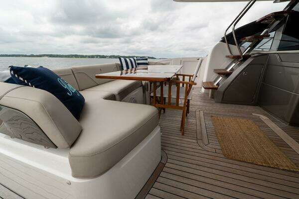 Princess S62 Yacht For Sale