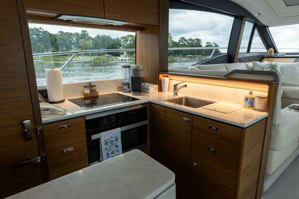 Princess S62 Yacht For Sale