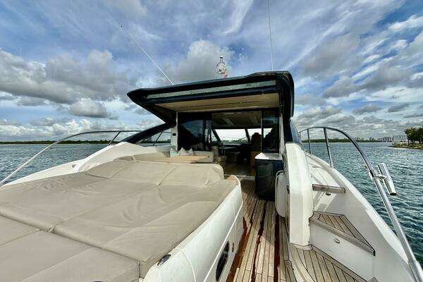Princess V58 Yacht For Sale