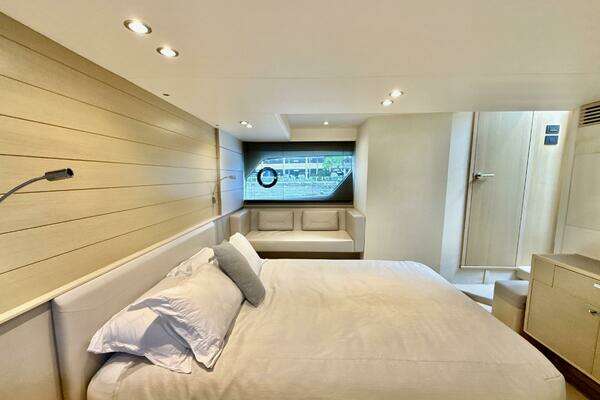 Princess V58 Yacht For Sale