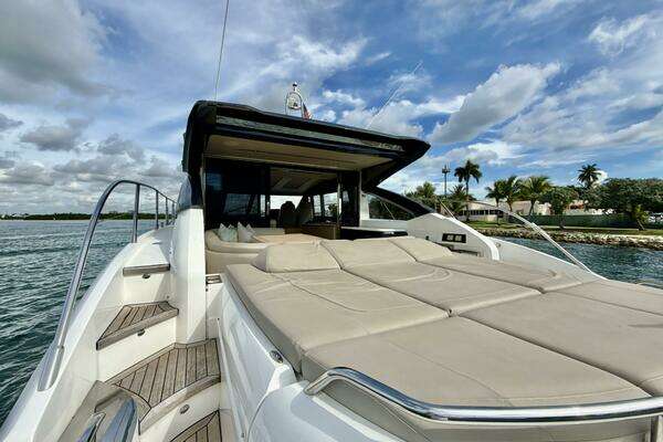 Princess V58 Yacht For Sale
