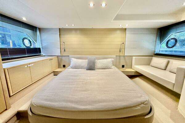 Princess V58 Yacht For Sale