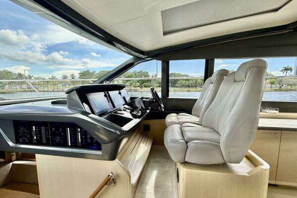 Princess V58 Yacht For Sale