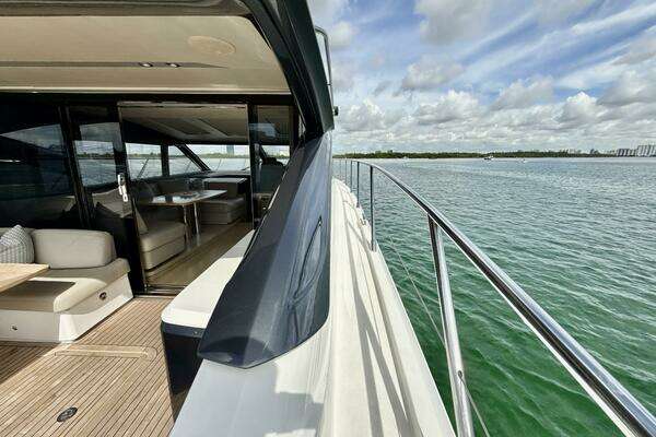 Princess V58 Yacht For Sale