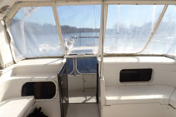 41ft Aquarius Yacht For Sale