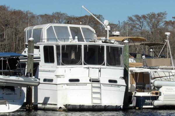 41ft Aquarius Yacht For Sale
