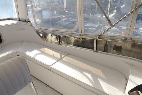 41ft Aquarius Yacht For Sale