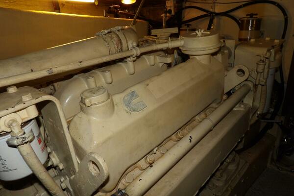 41ft Aquarius Yacht For Sale