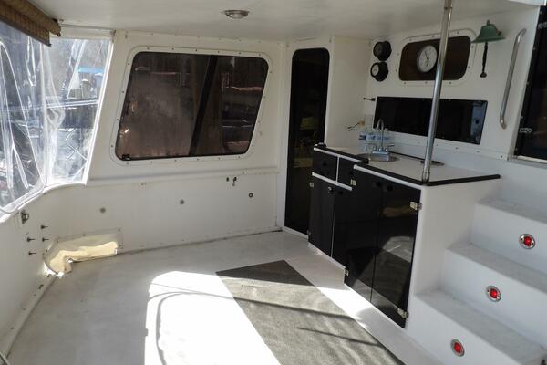 41ft Aquarius Yacht For Sale