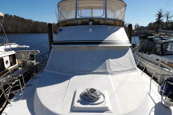 41ft Aquarius Yacht For Sale