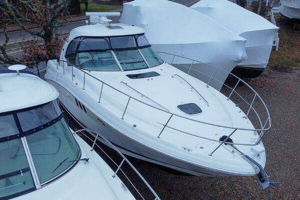 Sea Ray 400 Sundancer Yacht For Sale
