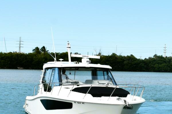40ft Boston Whaler Yacht For Sale