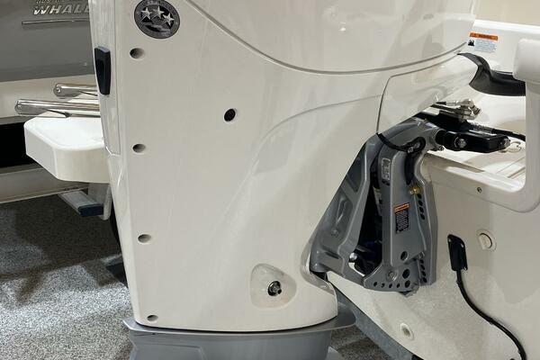 21ft Boston Whaler Yacht For Sale